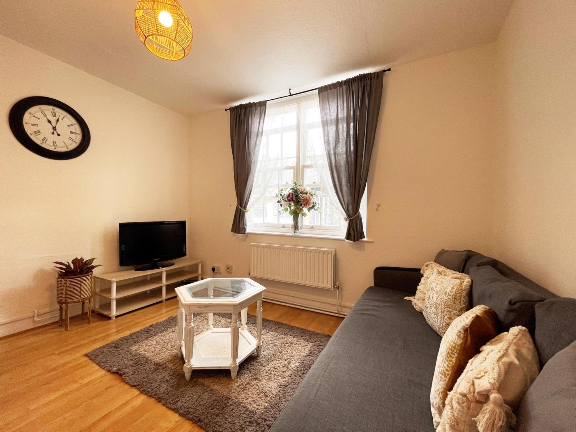 شقة Harper'S Place Near Kings Cross - 2 Double Beds, 1 Sofa Bed, Great Location, Ideal For Families لندن المظهر الخارجي الصورة