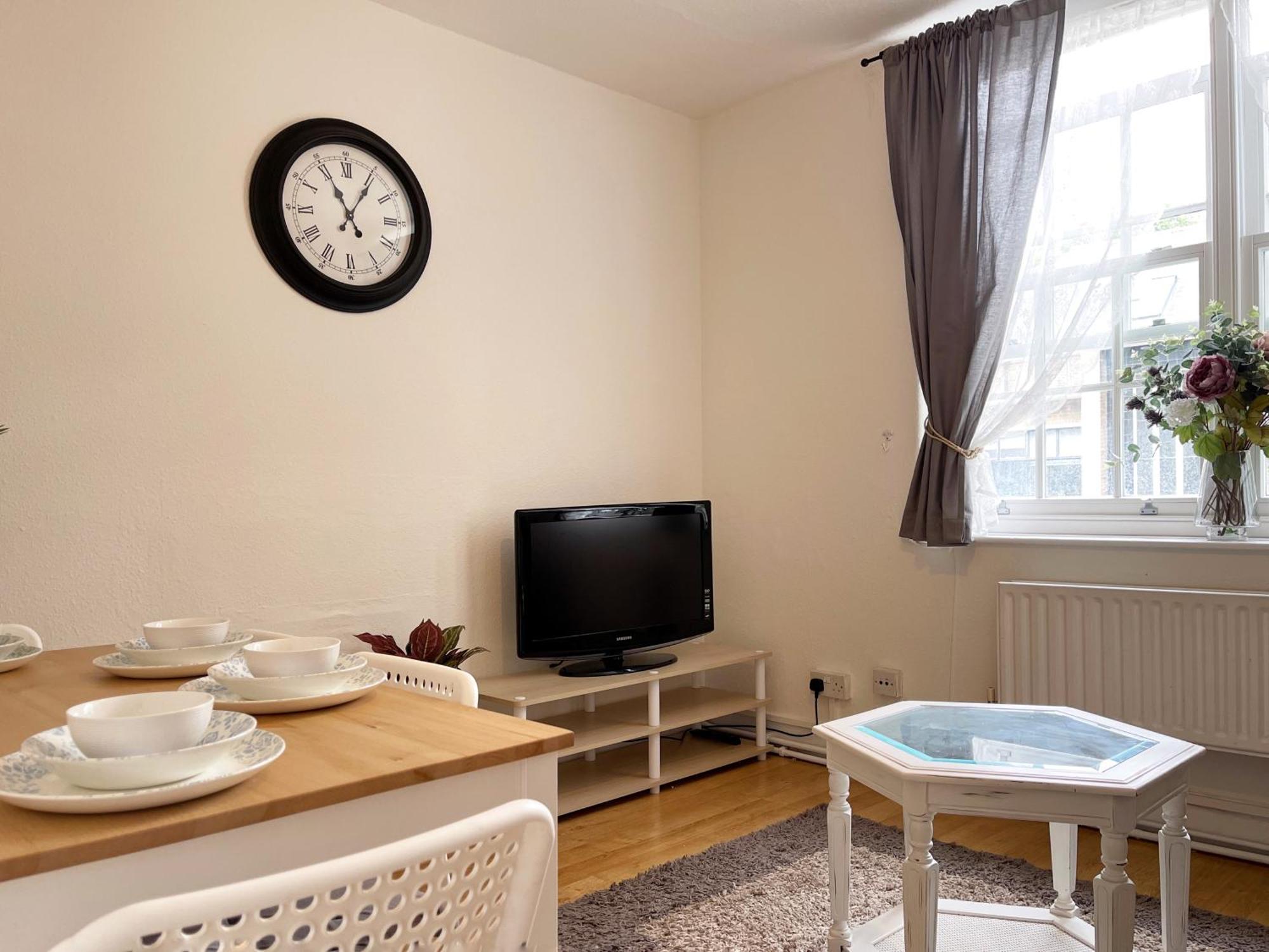 شقة Harper'S Place Near Kings Cross - 2 Double Beds, 1 Sofa Bed, Great Location, Ideal For Families لندن المظهر الخارجي الصورة